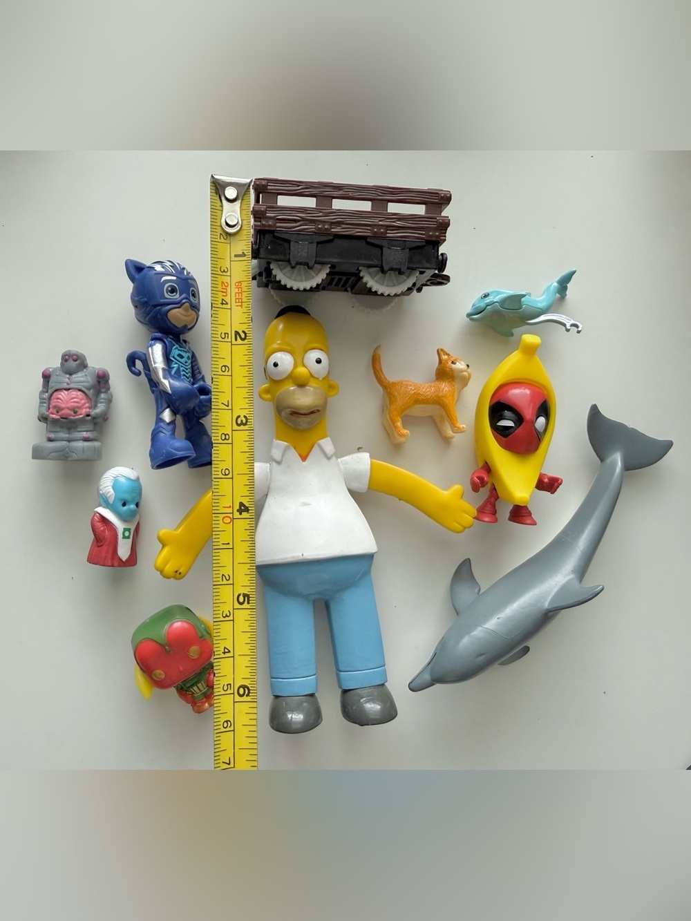 Assorted Toy Figure Bundle - Picture 2 of 3